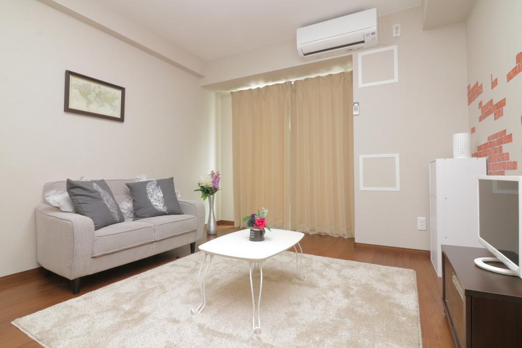 Hg Cozy Hotel No 32 通天閣前 Ōsaka Extérieur photo