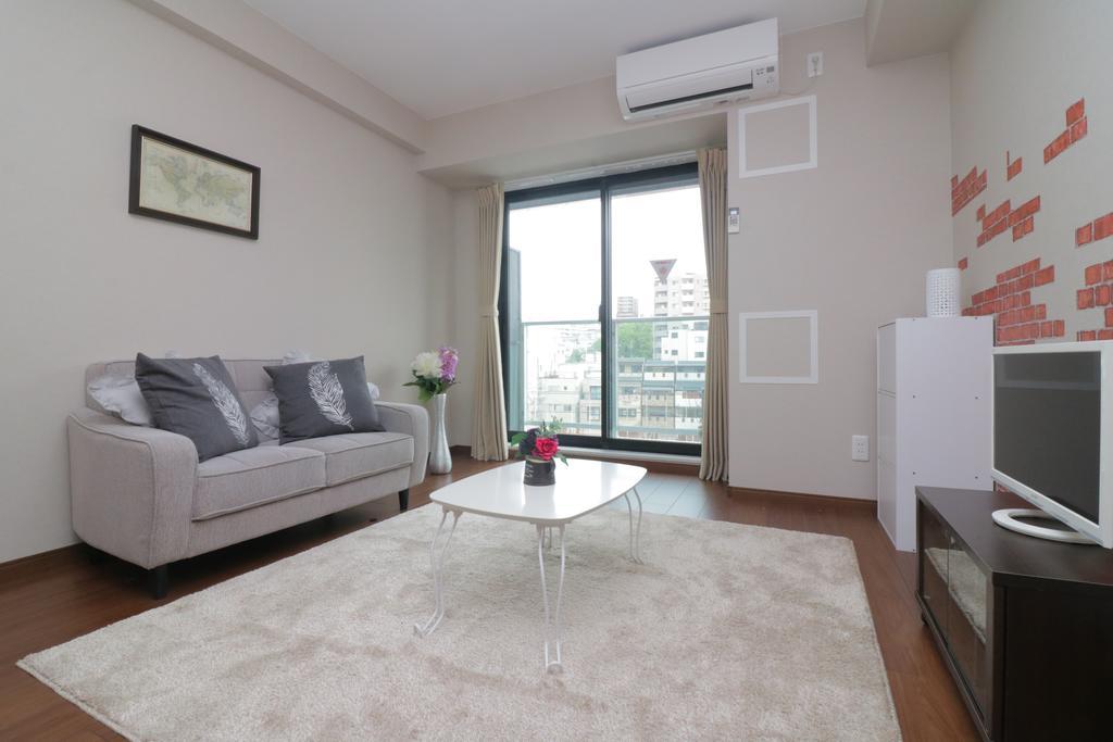 Hg Cozy Hotel No 32 通天閣前 Ōsaka Extérieur photo