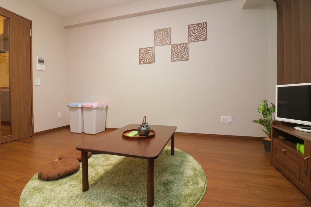 Hg Cozy Hotel No 32 通天閣前 Ōsaka Extérieur photo